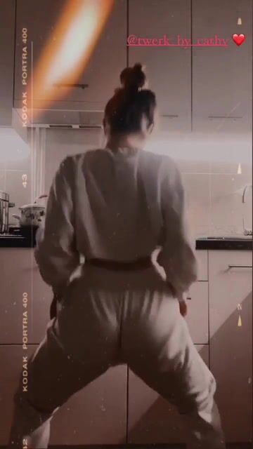 For all of you who requested a video instead of gifs and parts ;) enjoy