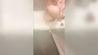 Nude Twerk: Shower ass clapping #2