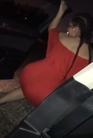 Who smashin?