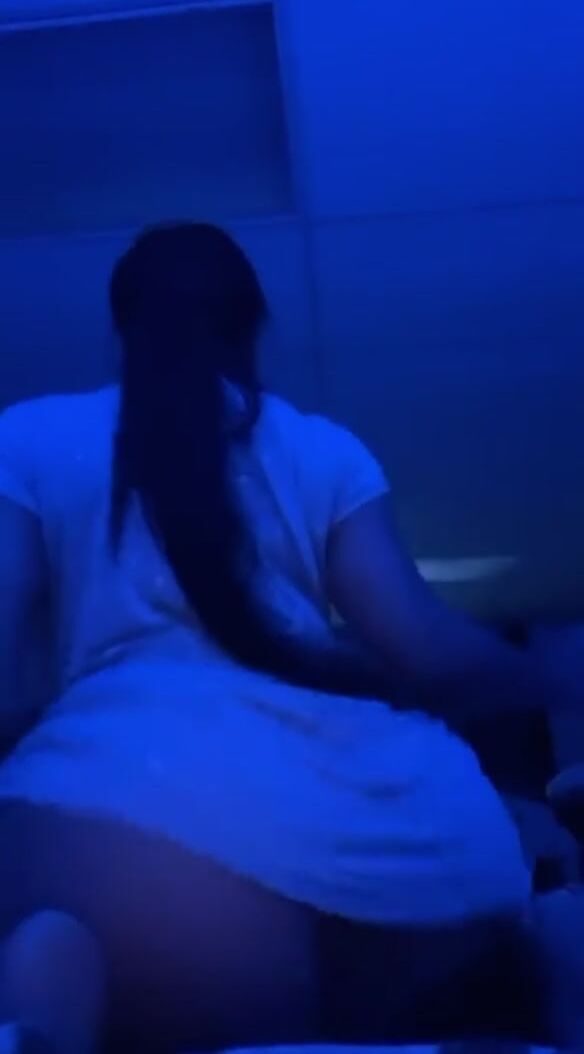 Ass in the dark