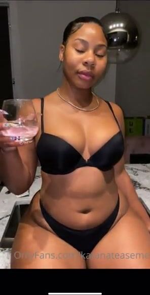 IM IN LOVE WITH HER