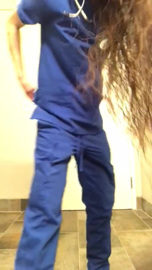 My favorite way to clap is without my hands