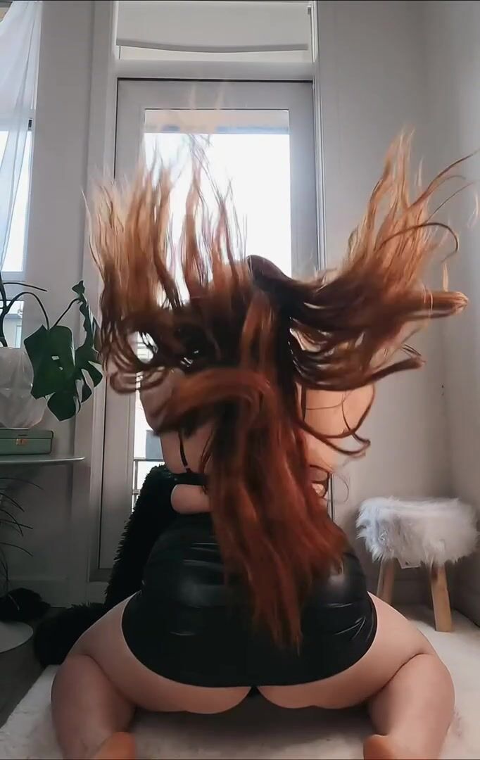 Can I twerk my MILF ass on your face?