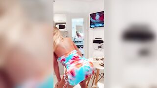 Tranny Twerk: Find her name #2