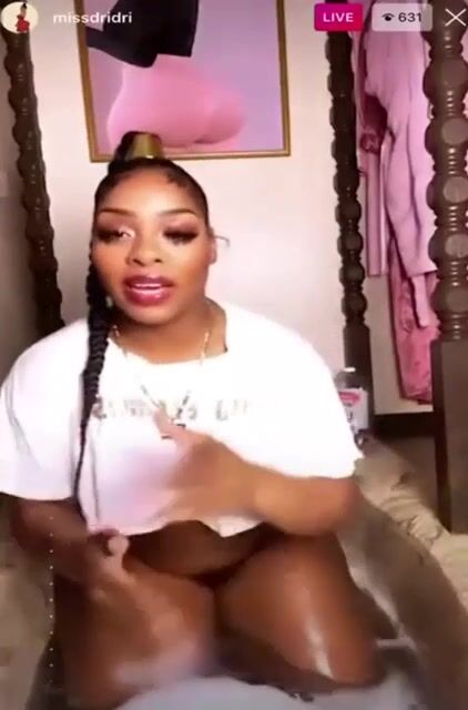 twerkdiva - Video #0975