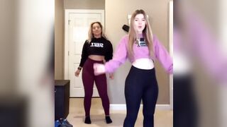 2 thick teens twerking