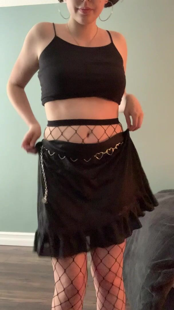 Twerking my lil bubble butt