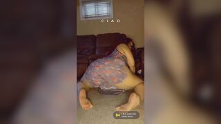 Twerk: Watch these knees go to work! #5