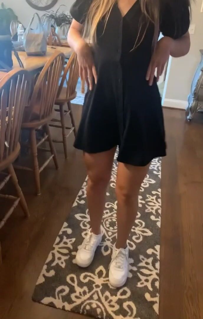 Hope you enjoy my little drunken twerk attempt ????