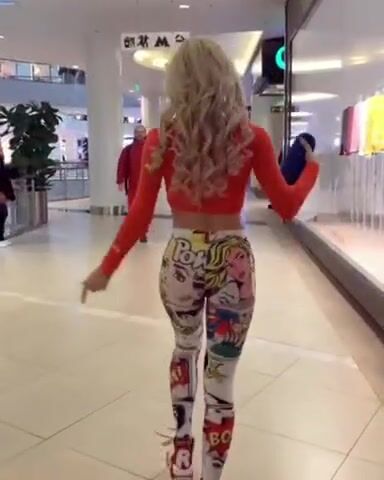 Some girl twerking in a mall