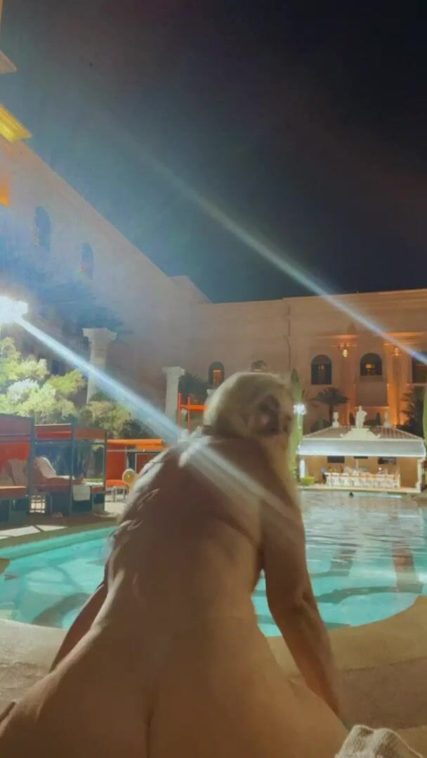 Shaking my ass at the Vegas pool the woman wanted me removed