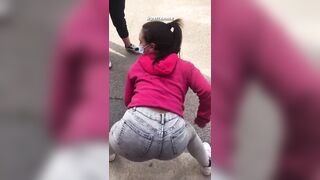 Twerk: Guess her age #4