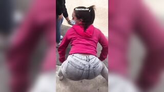 Twerk: Guess her age #5