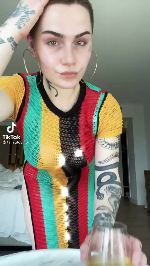 Shirt hair, fat ass, & a sundress