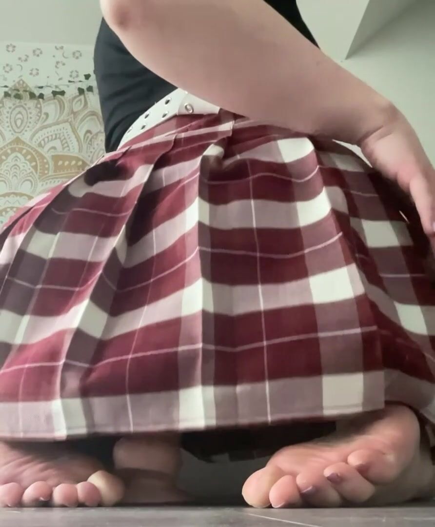 I really love spreading my pink pussy!