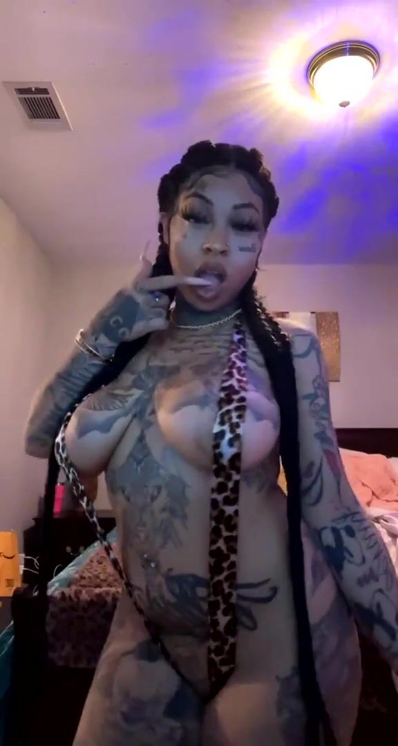 Fuck we need german strip club girls that look like her!