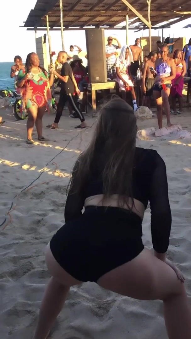 Skillful twerking at a beachside party